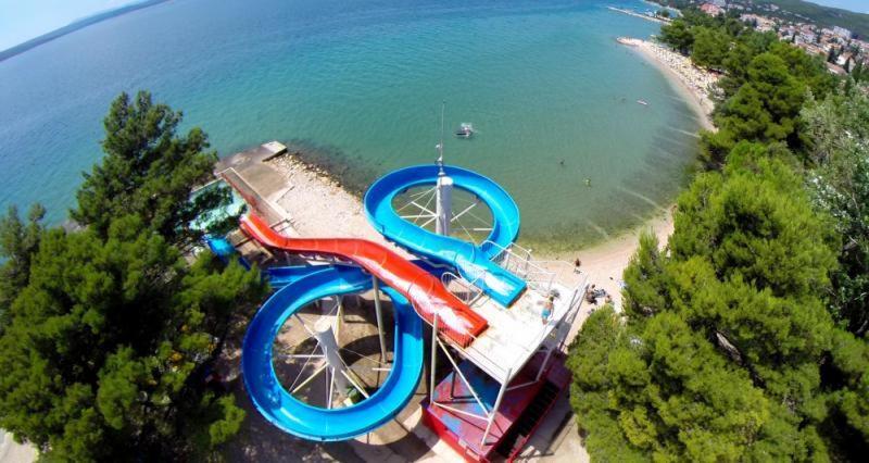 Apartments Flora Цриквеница Экстерьер фото